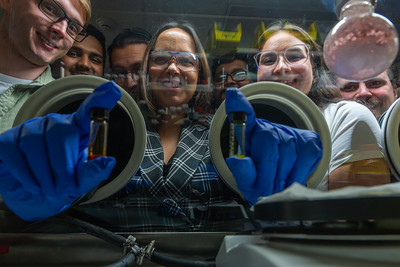 Students and faculty in lab